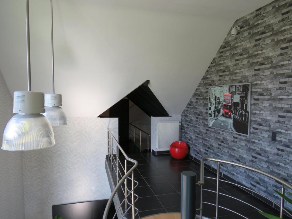 Oxygen House, Holiday And Team Building أوفيفات المظهر الخارجي الصورة